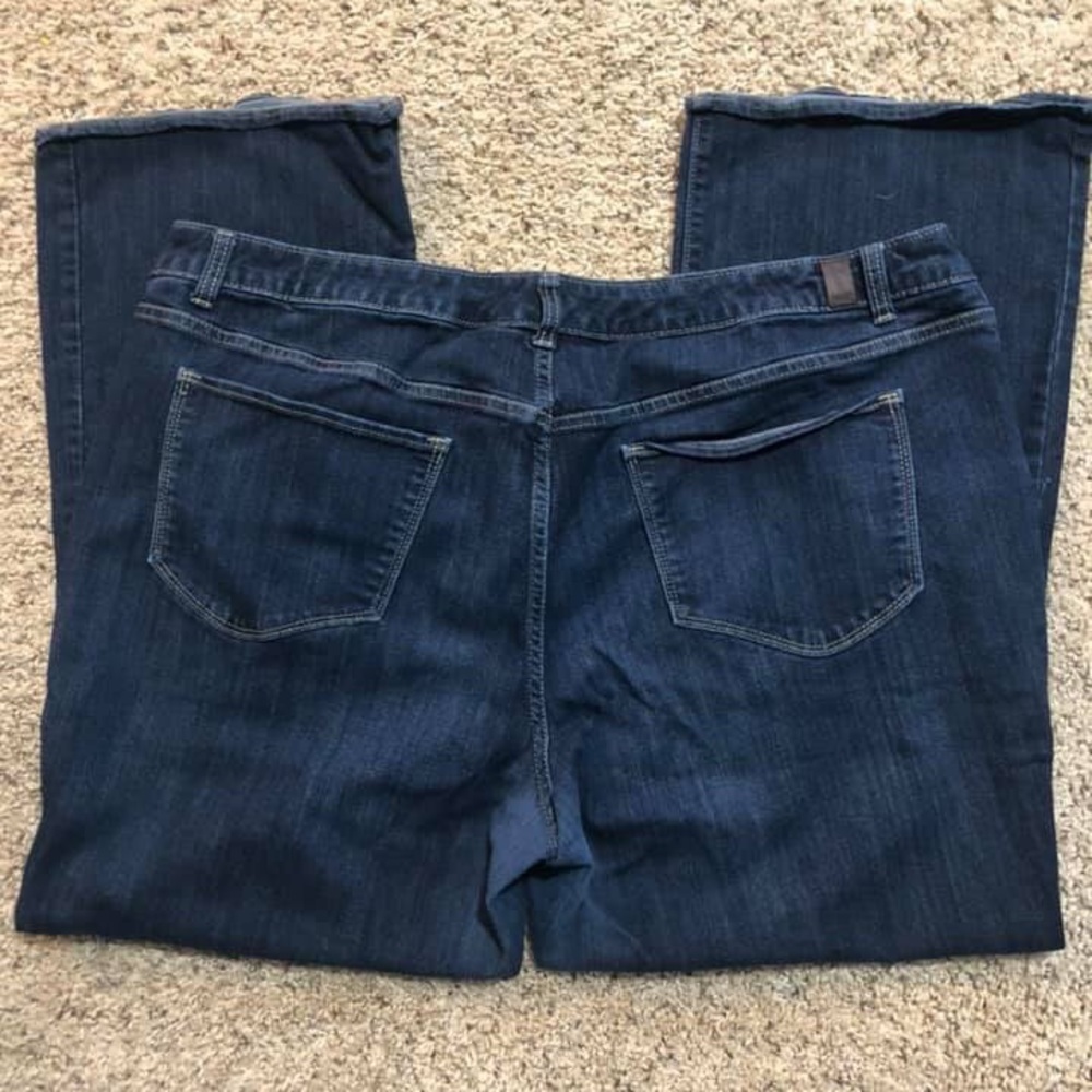 Jeans - Picture 2 of 2